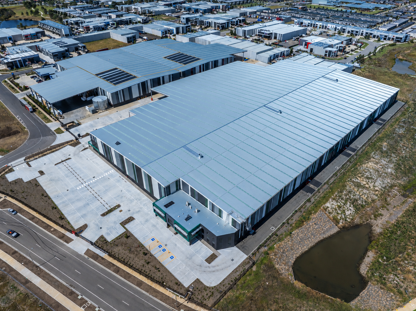 Peritas structural engineers on a warehouse construction project in Melbourne, Victoria